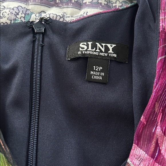 SLNY Vibrant Floral Dress - Picture 4 of 4